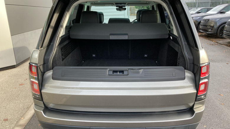 Land Rover Range Rover 3.0 SDV6 Vogue 4dr Auto Diesel Estate